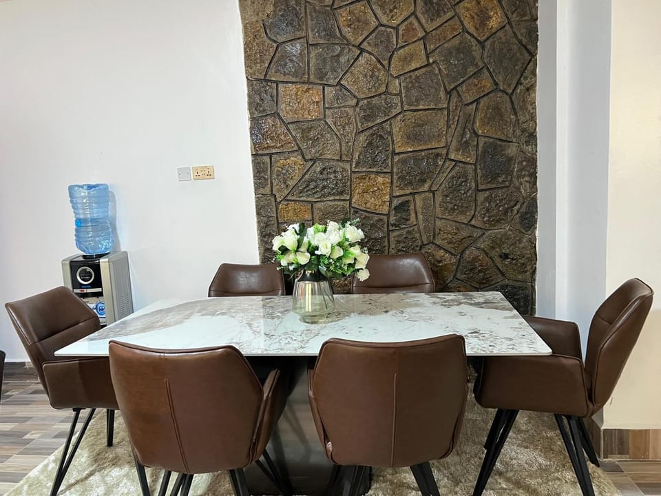 Sofitel Executive 3 bedrooms MH Apartment in Uganda
