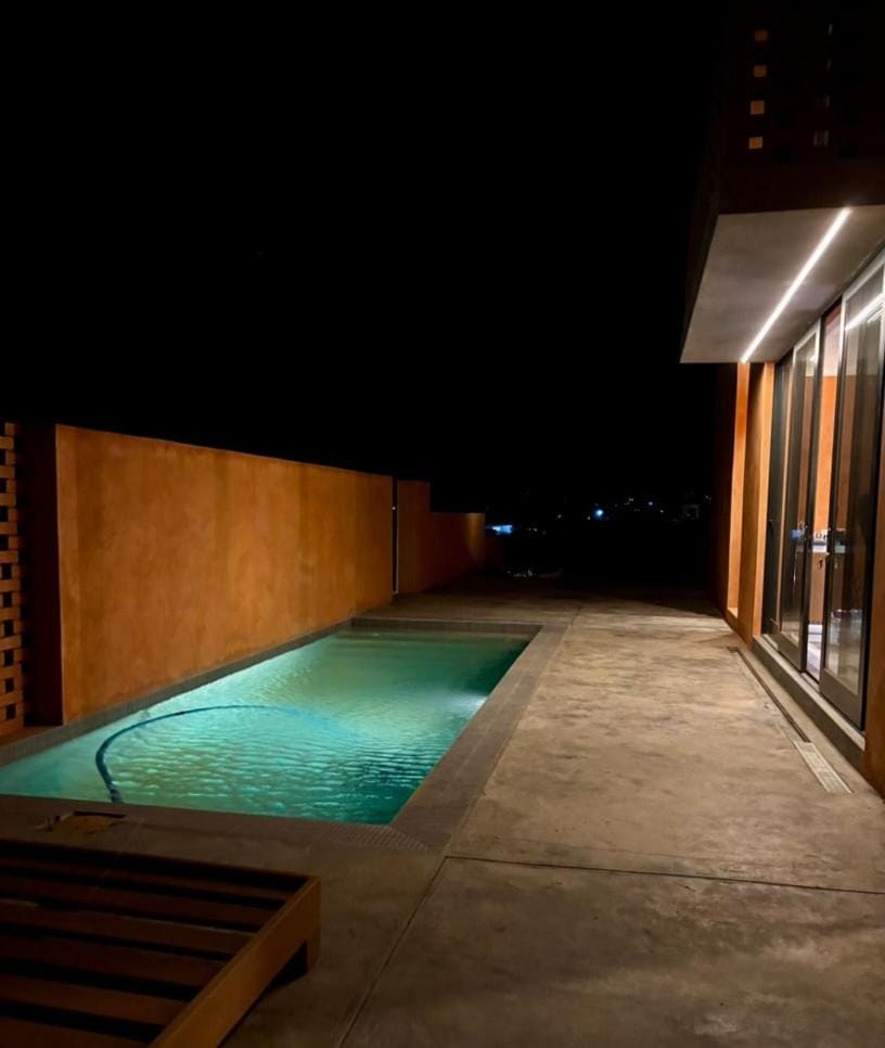 Night, Swimming pool