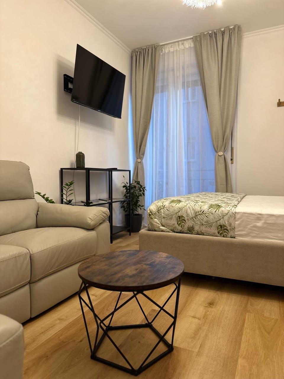 Central Piazza Ponterosso - The Green Nest Apartment in Trieste