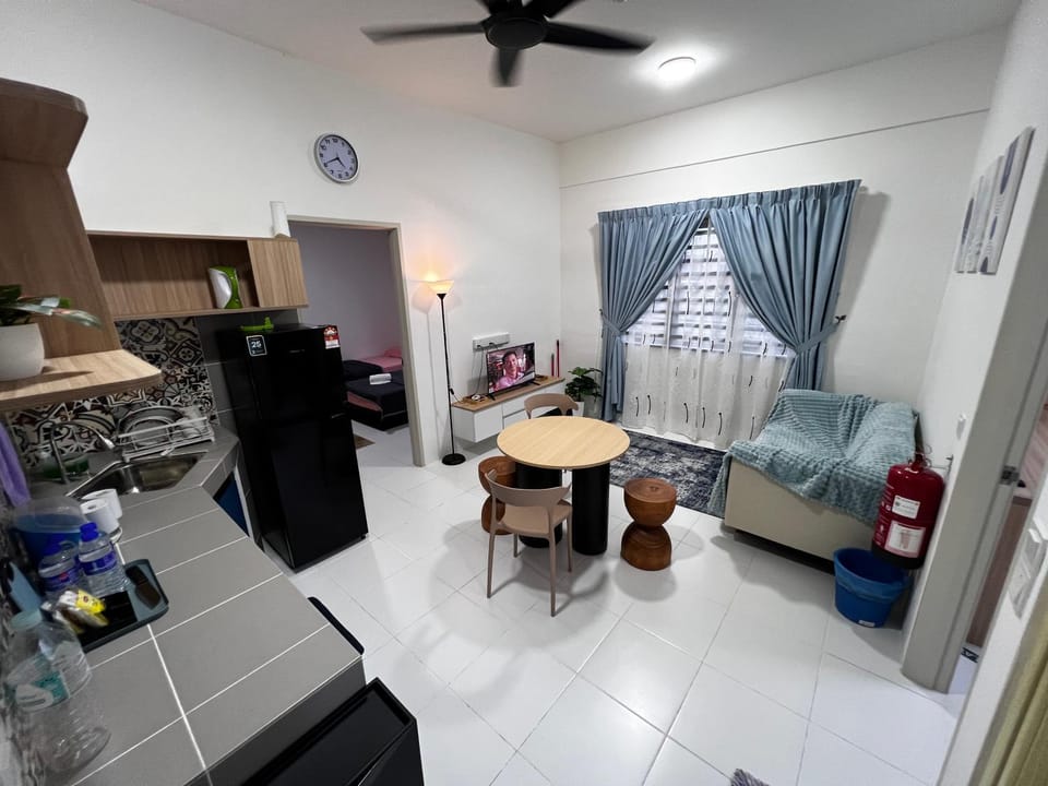 Kitchen or kitchenette, Living room, Dining area