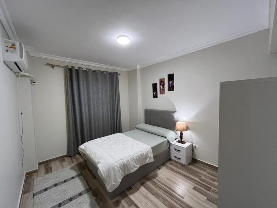 شقة فندقية فاخرة في قلب الشيخ زايد جنة زايد 2 Apartment in Egypt