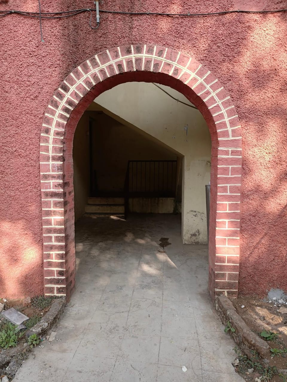 Facade/entrance