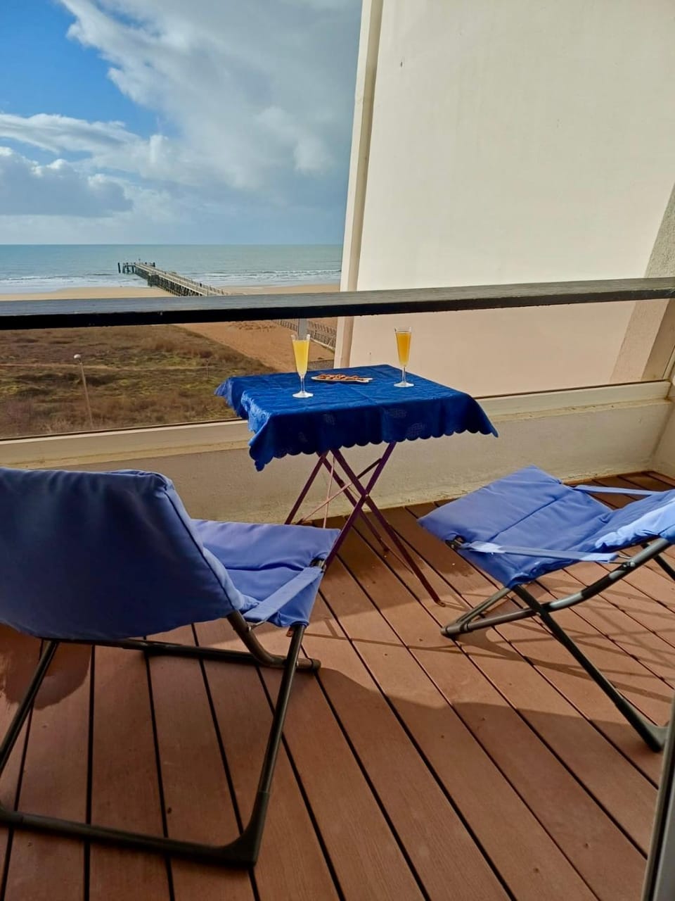 View (from property/room), Balcony/Terrace, Sea view, sunbed