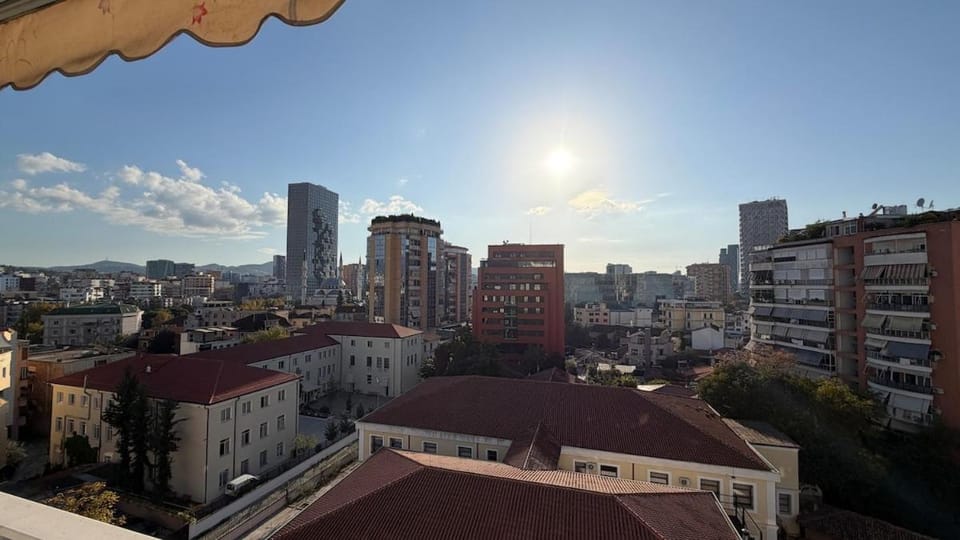 20 Bs New Bazaar Apartment in Tirana
