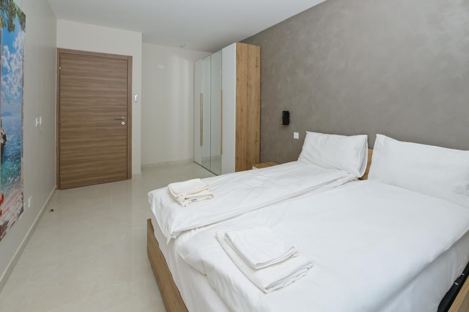 Lovely and spacious apartments in the quiet town of Pembroke - close to St Julians Swieqi and Sliema Apartment in Malta