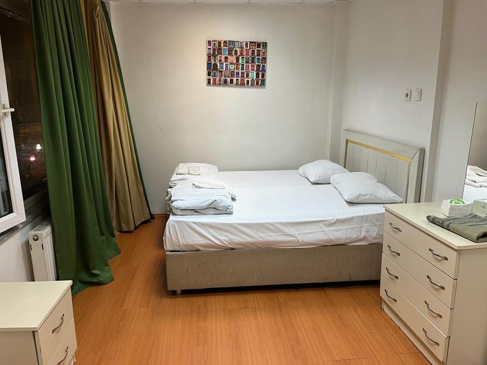 Bed, Bedroom, wardrobe