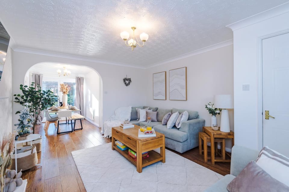 Communal lounge/ TV room