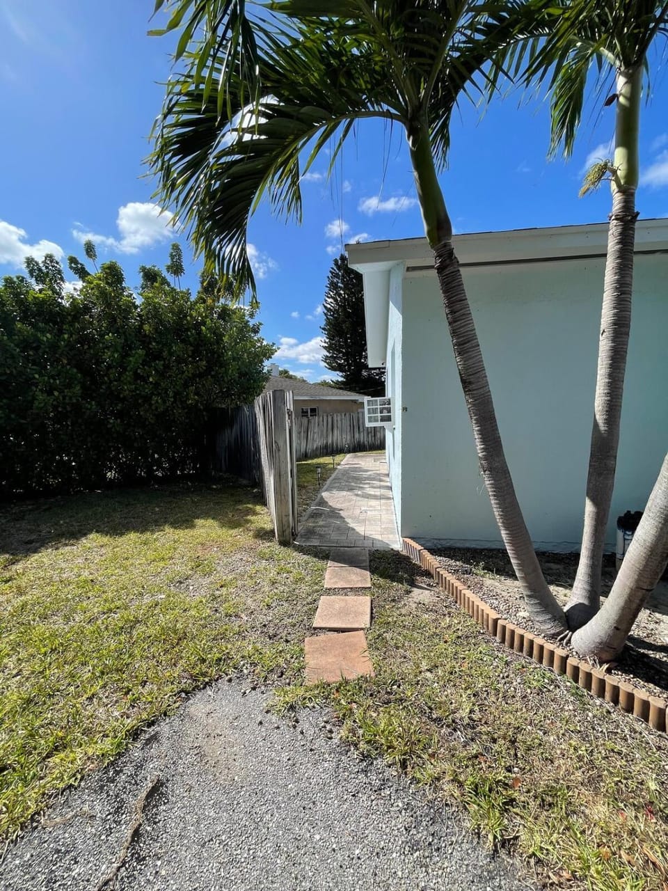Guest Haven in West Palm Beach Apartment in West Palm Beach