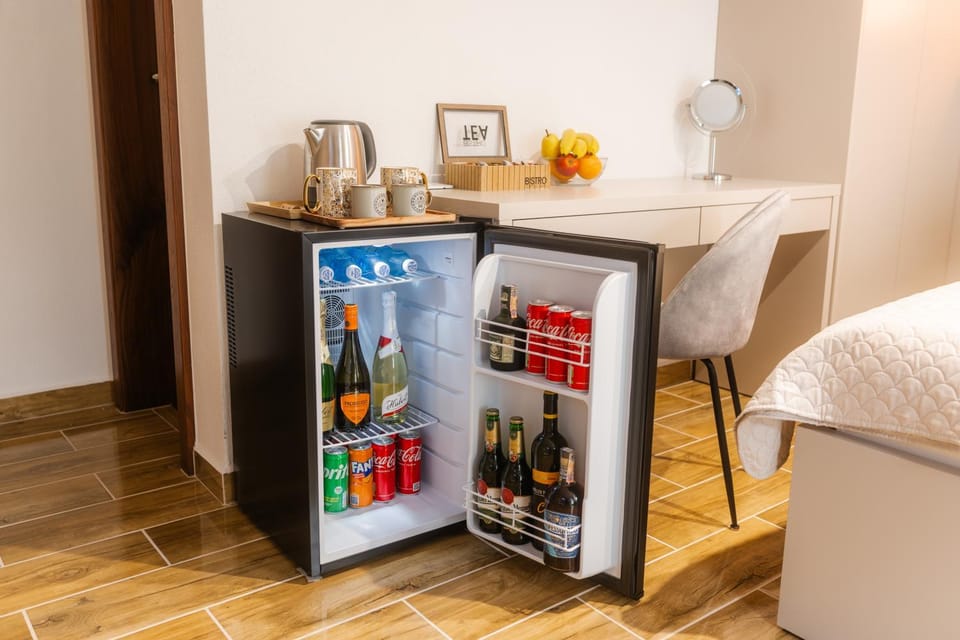 Coffee/tea facilities, Drinks, minibar
