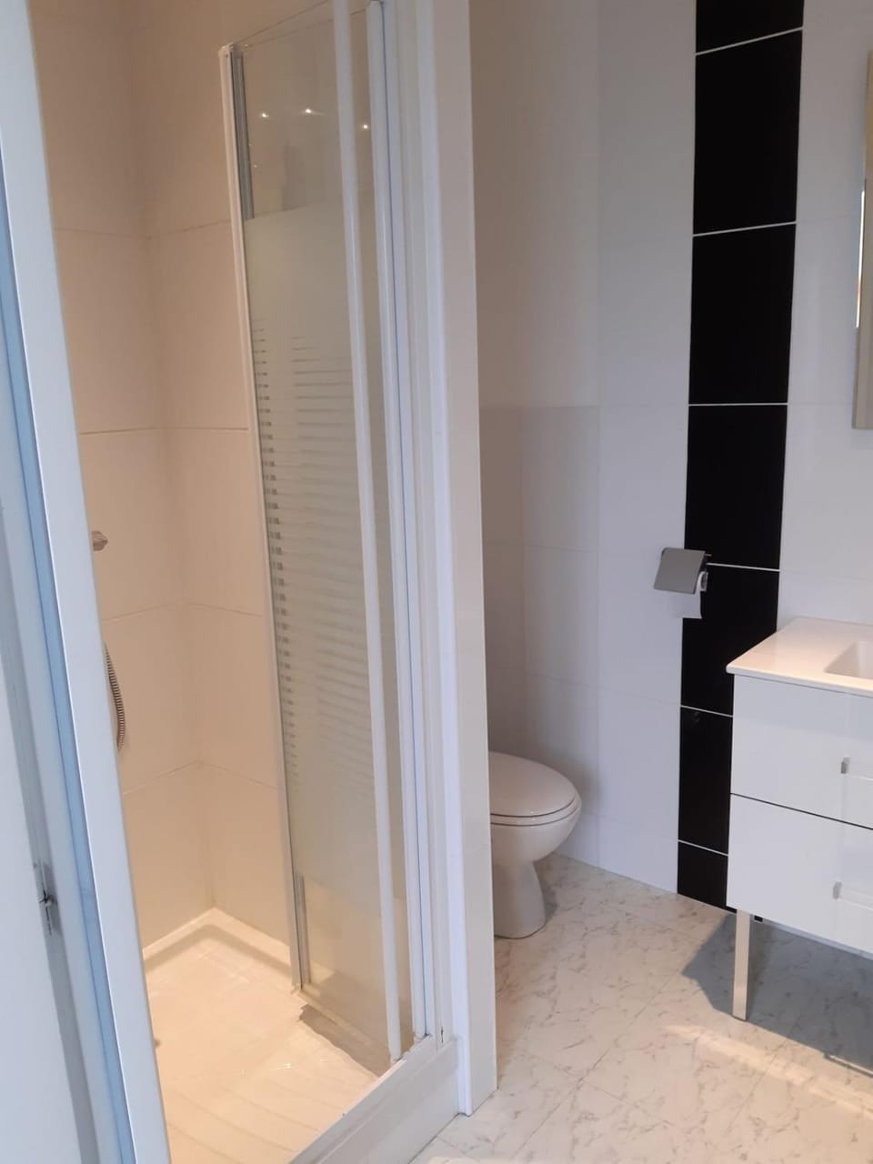 Beau studio rénové proche gare - 6 Apartment in Le Mans