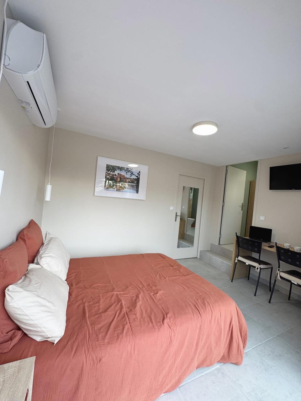 Photo of the whole room, Seating area, Bedroom, air conditioner