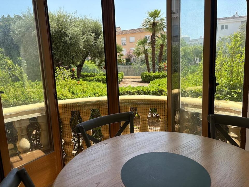 Patio, Garden, Balcony/Terrace, Dining area, Garden view