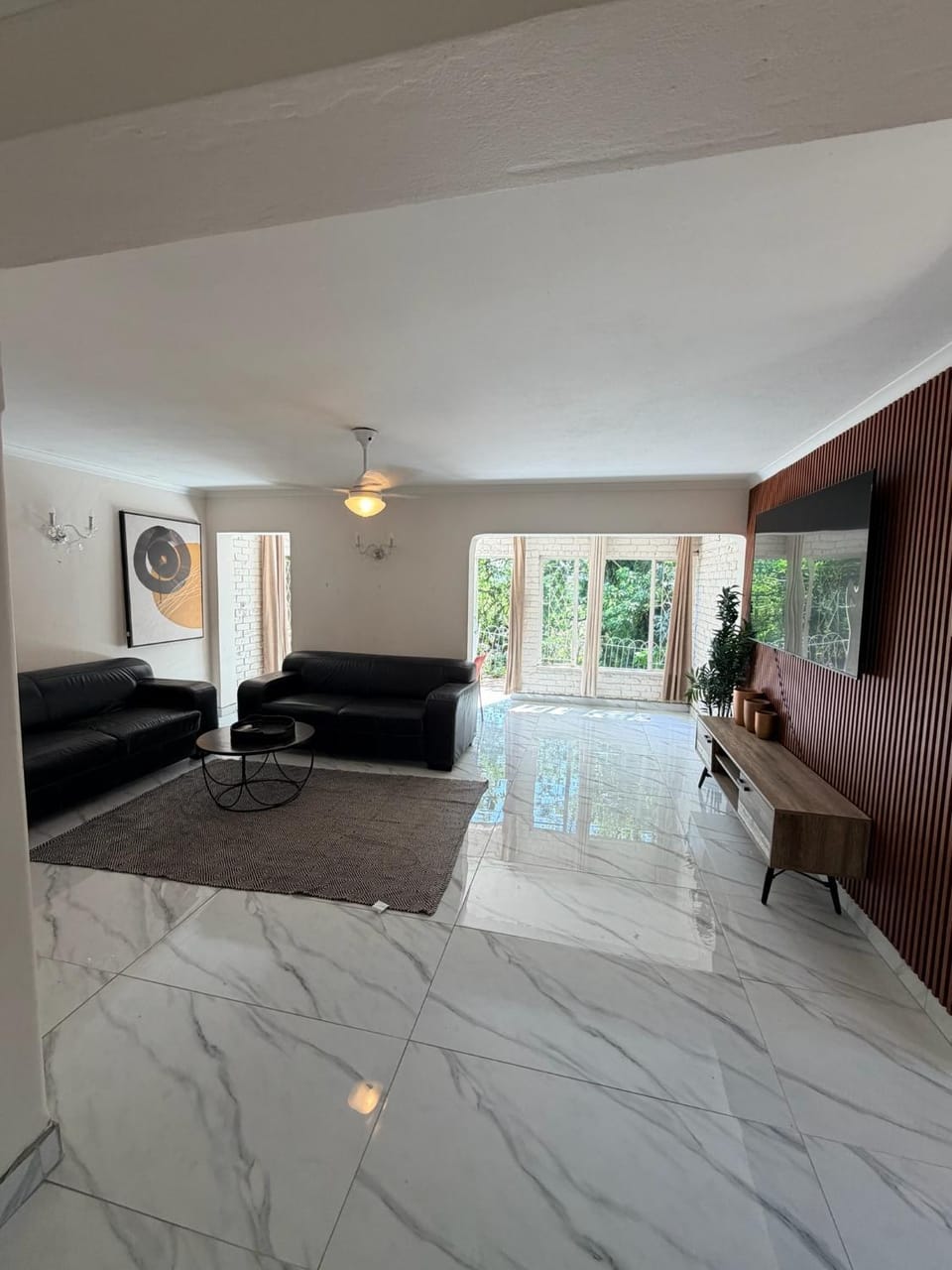 LaPoch Guesthouse House in Durban