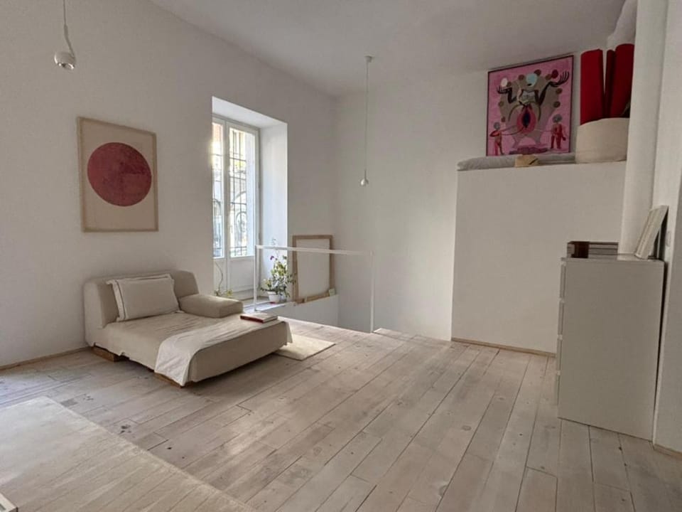 RU concept Studio Malasaña Apartment in Centro