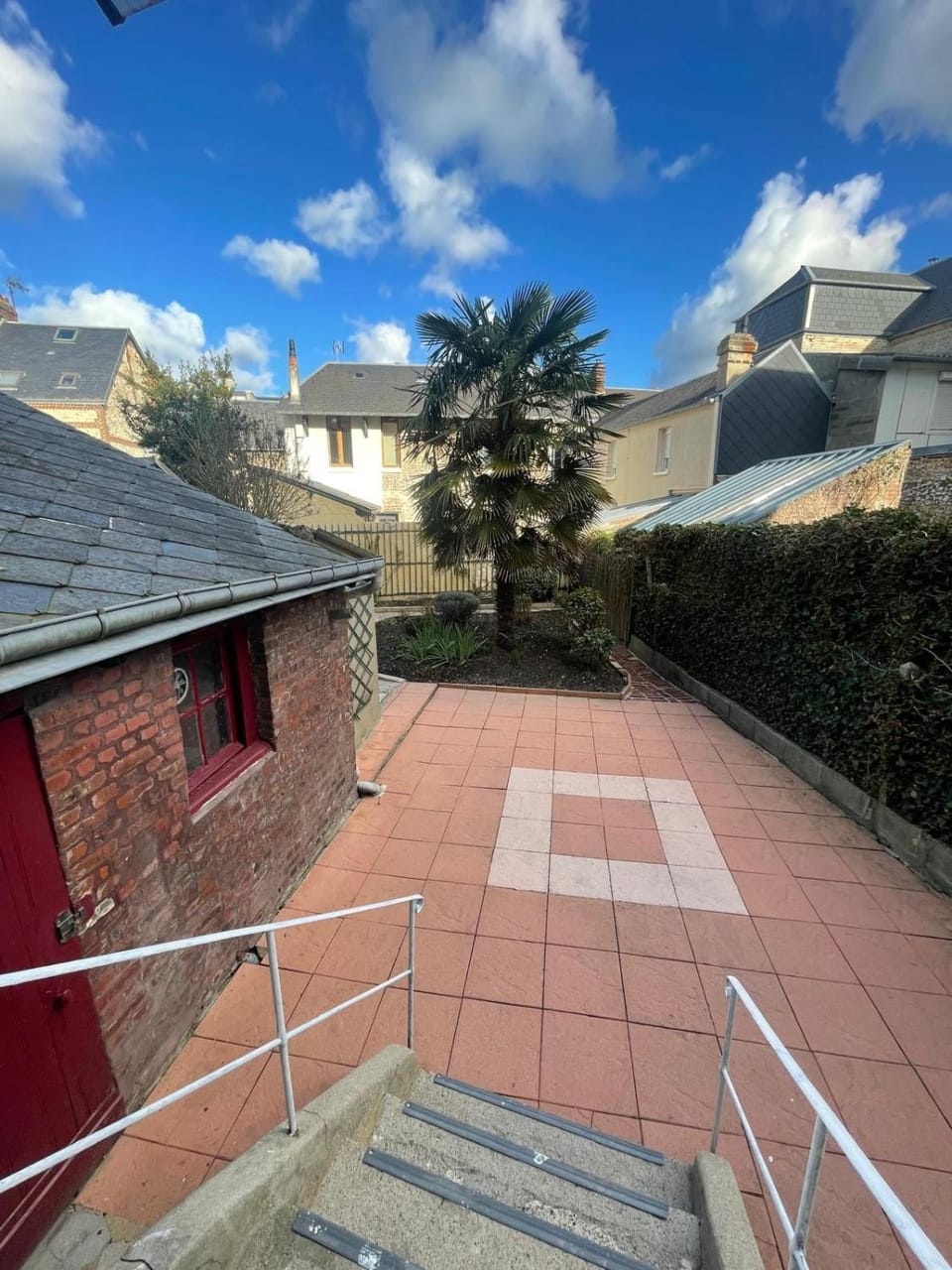 Garden, Balcony/Terrace
