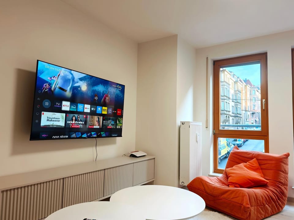 Your home with iconic TV tower views Apartment in Stuttgart
