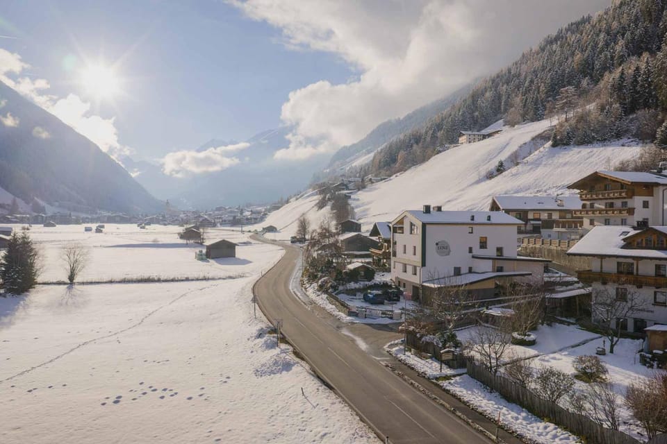 Day, Natural landscape, Bird's eye view, Winter