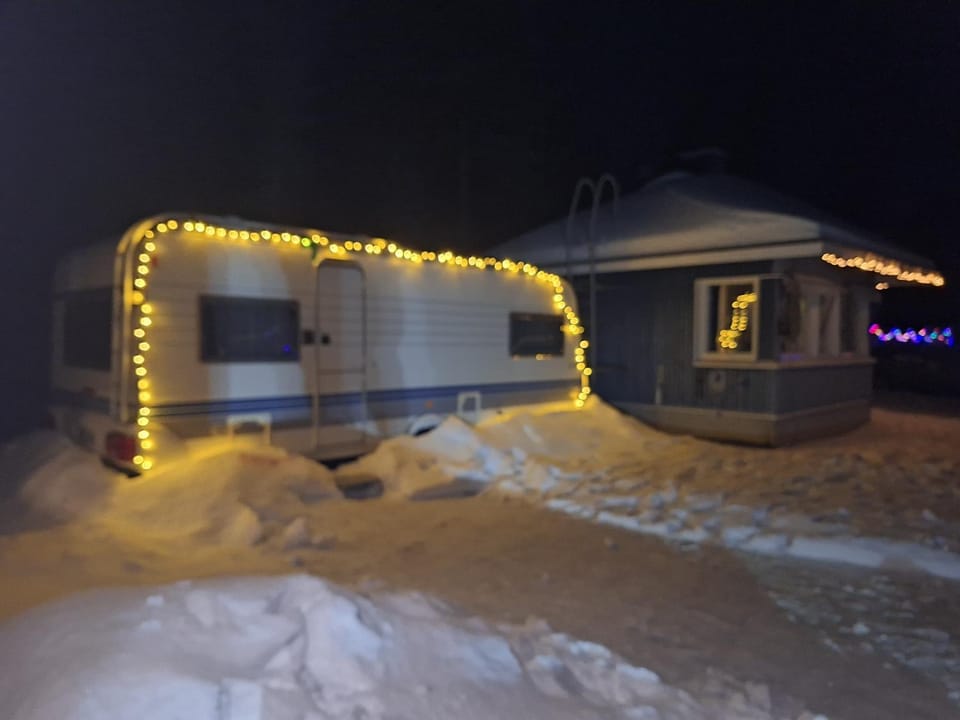 Proboost Arctic Center Cosy Caravan Apartment in Rovaniemi