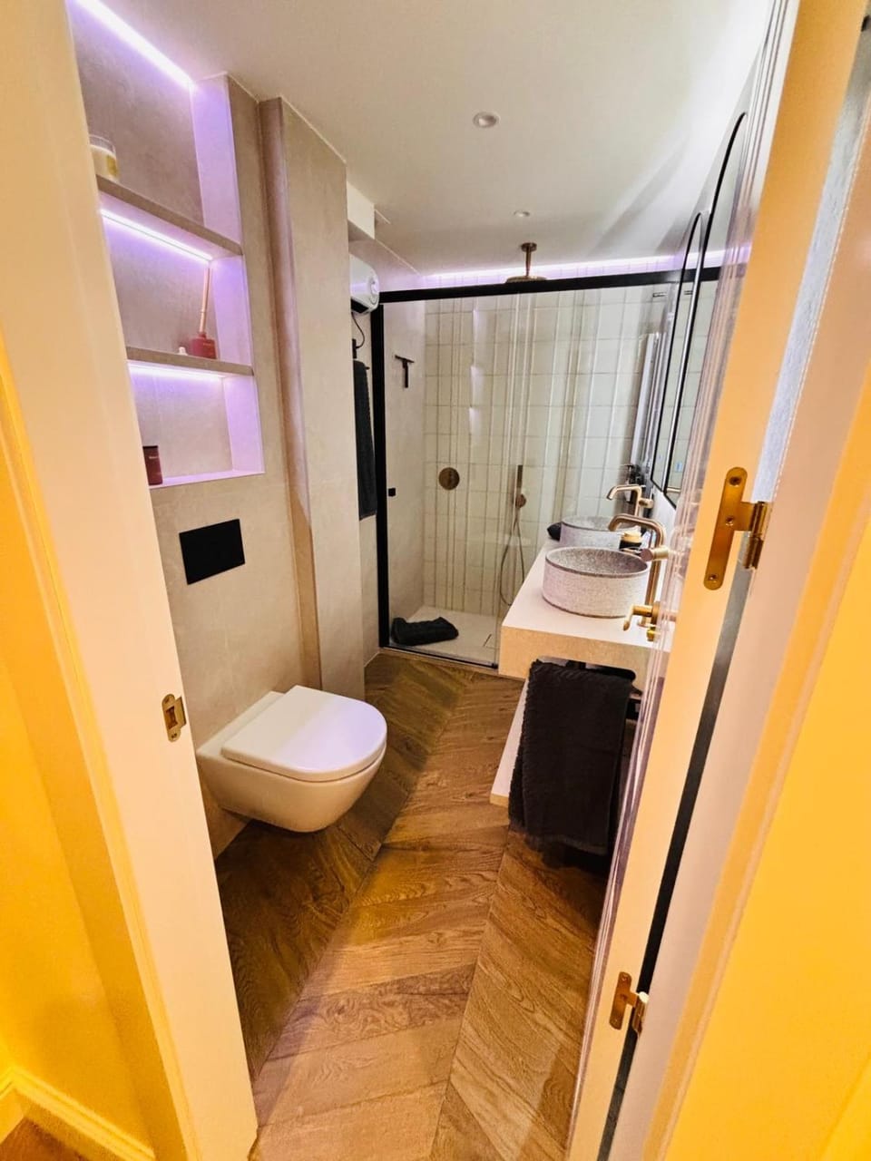 Shower, Bathroom