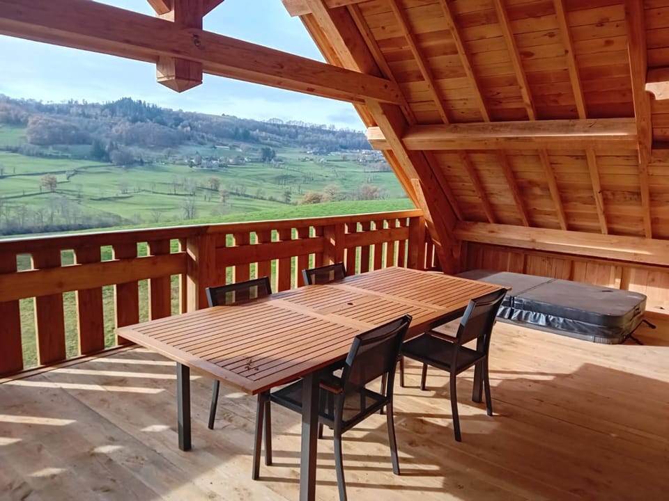 Patio, Balcony/Terrace