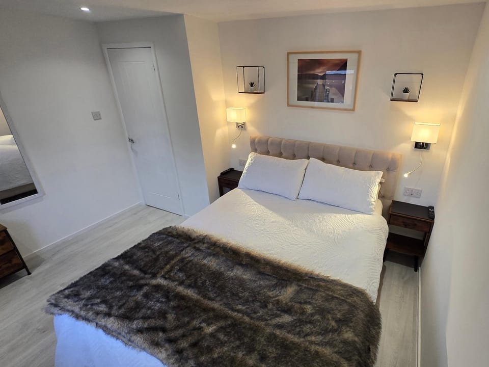 Exceptional 1 bedroom riverside 2E apartment Apartment in Ayr