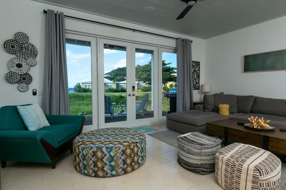 Southern Star Villa Kayaks SUPS Steps to Beach House in Cruz Bay