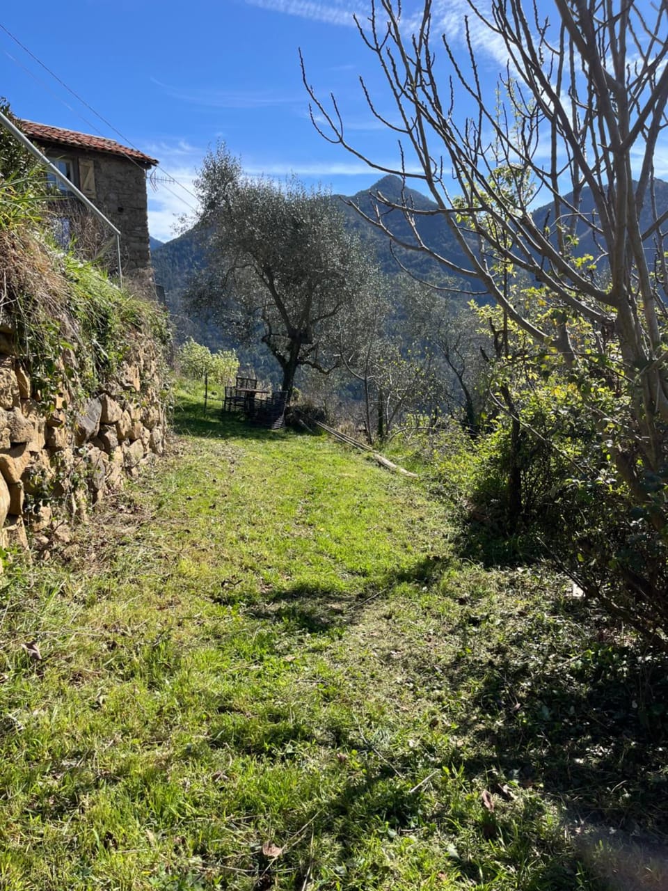 Maison Lantosque 4 personnes face montagne House in Provence-Alpes-Côte d'Azur
