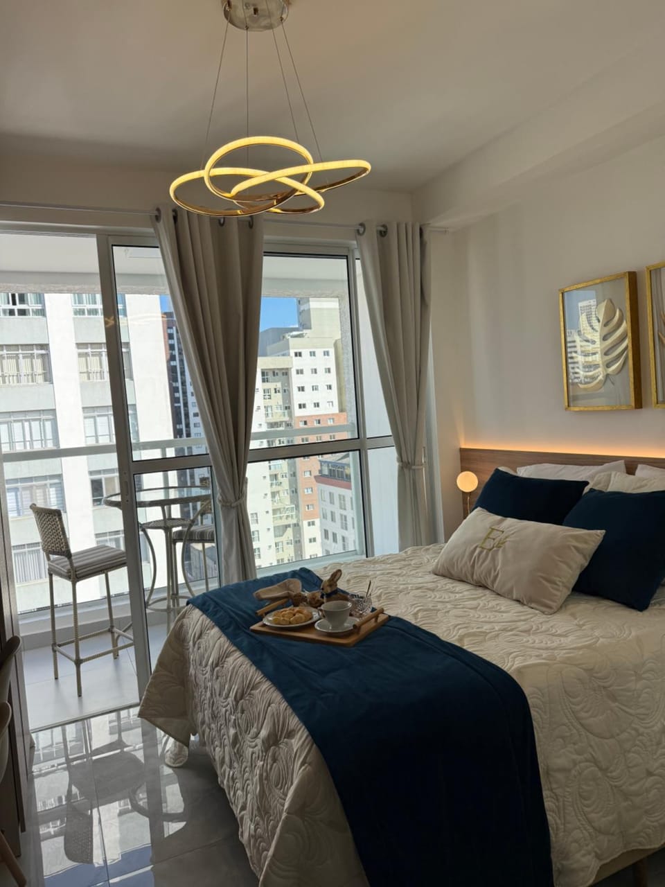 Essenza Manhattan Blue-Petroleum Luxury Studio /Centro Curitiba Apartment in Curitiba