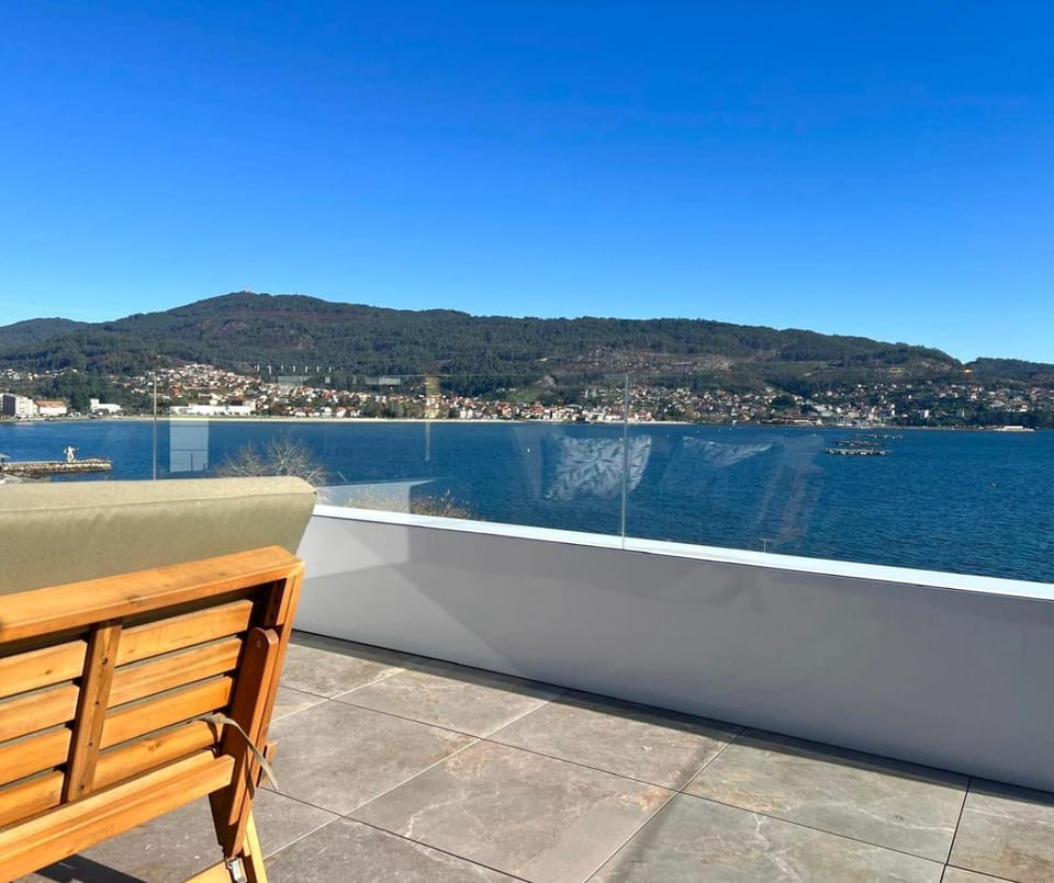 View (from property/room), Balcony/Terrace, Sea view