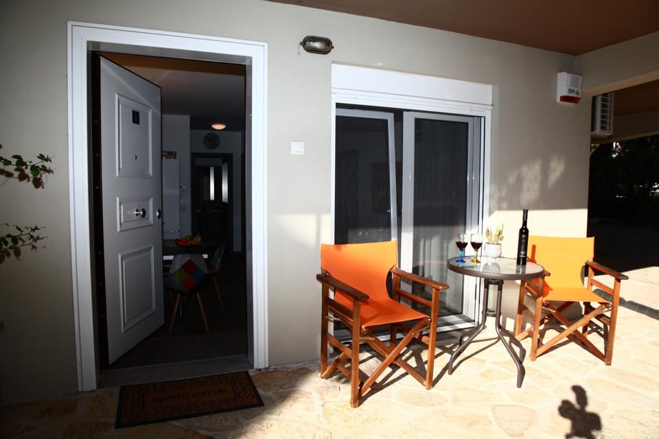 Patio, Balcony/Terrace