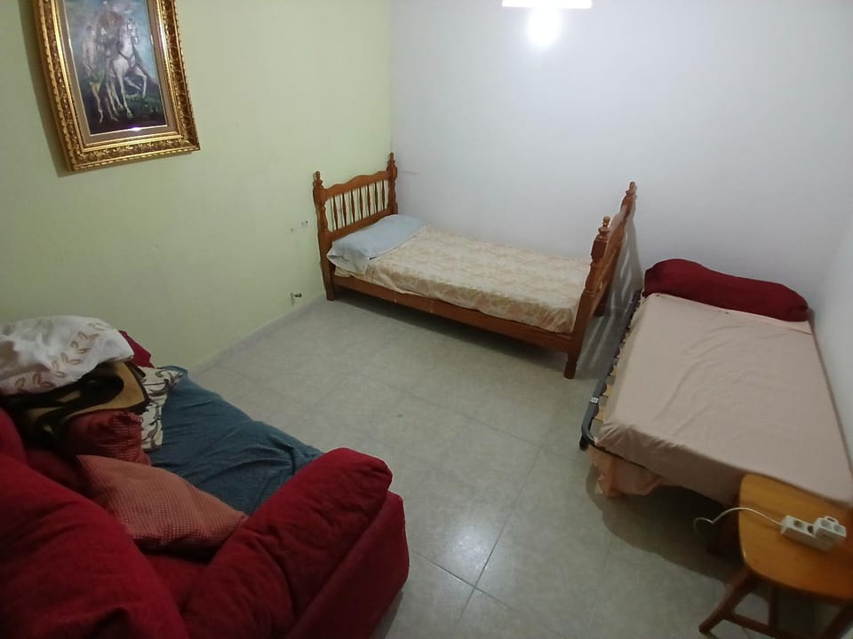 Property building, Bed, Photo of the whole room, Bedroom