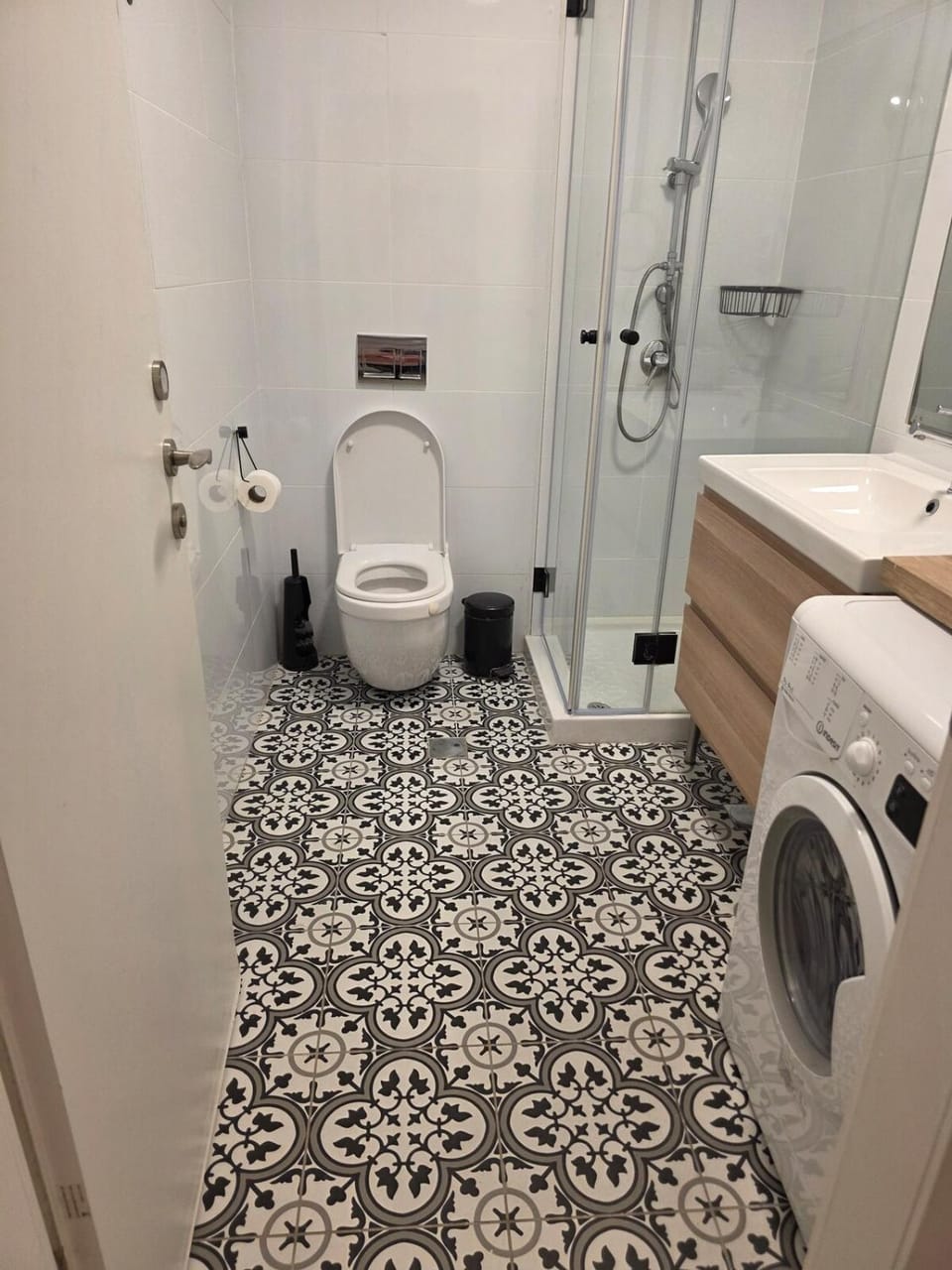 עם ממד בבנין Ben Yehuda 185 suite Apartment in Tel Aviv-Yafo