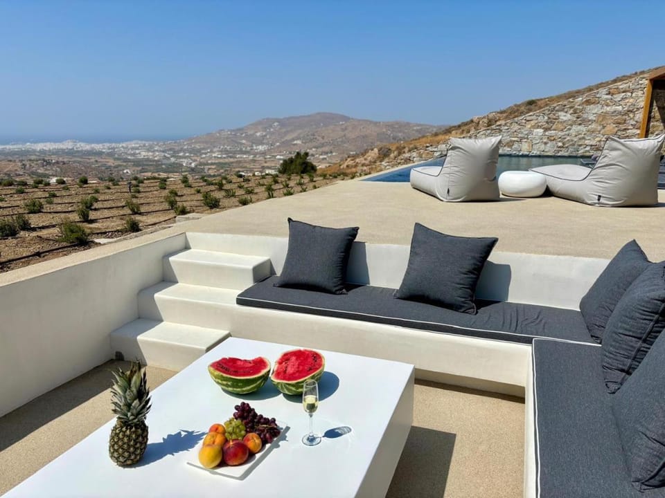 Day, Natural landscape, View (from property/room), Balcony/Terrace, Food and drinks, Seating area, Food, Drinks
