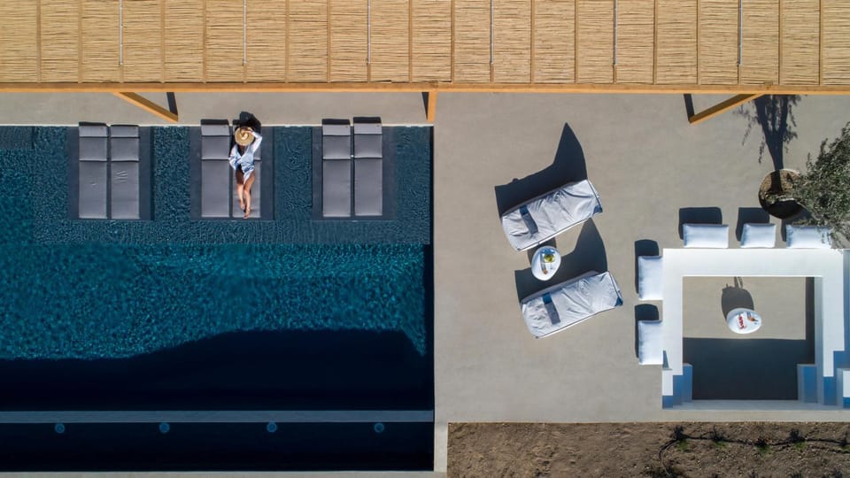 Property building, Swimming pool