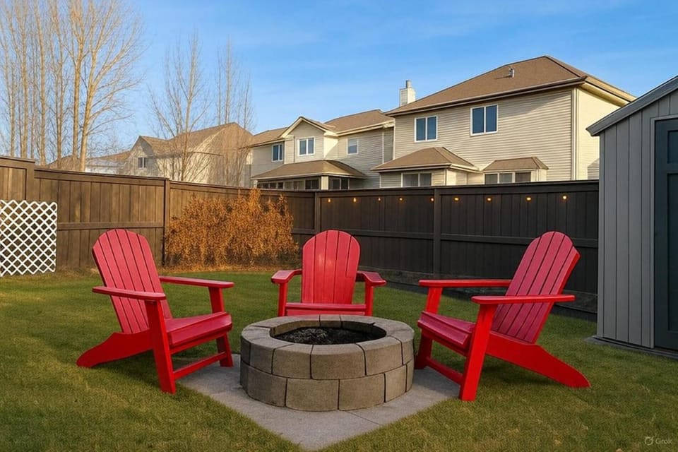 The Copperleaf Luxury Retreat with Hot tub House in Calgary