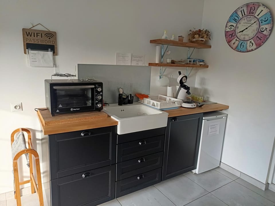 Coffee/tea facilities, Kitchen or kitchenette, pet friendly