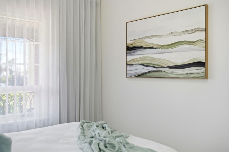Belle Escapes - Luxe Townhouse Retreat House in Adelaide