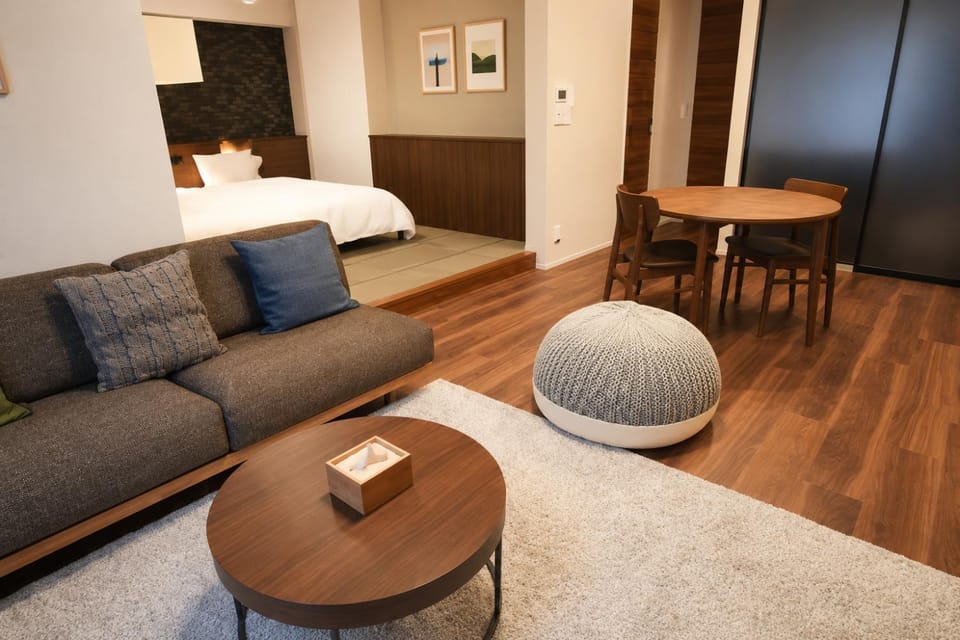 Bed, Living room, Bedroom