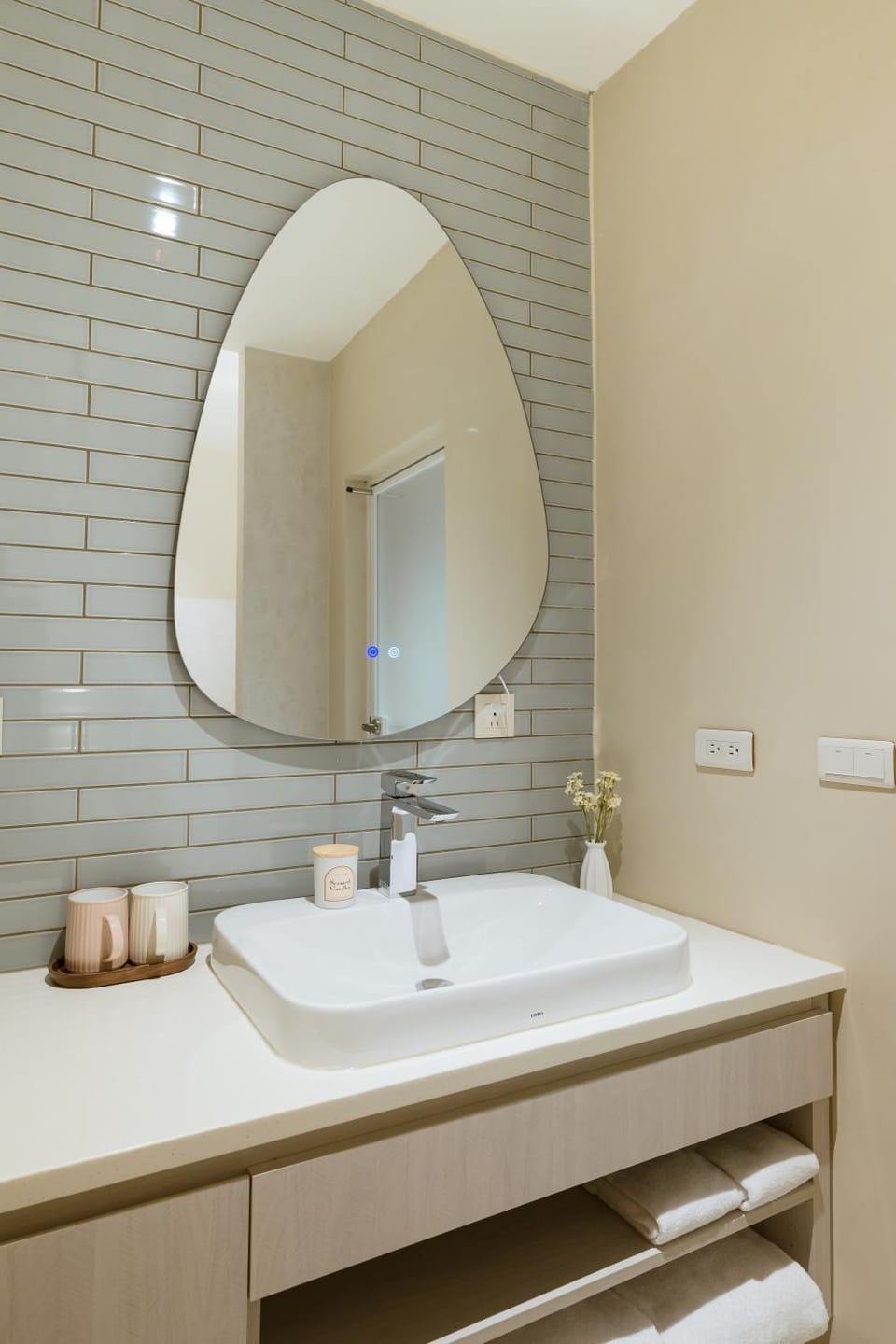 Bathroom, Area and facilities