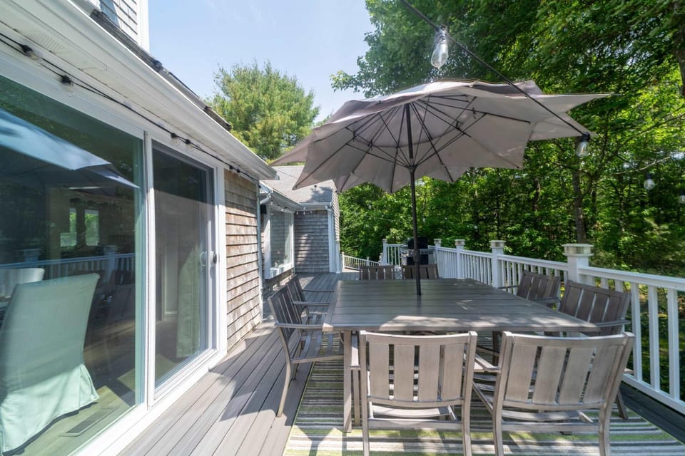 Falmouth Beach House: BBQ Bikes Family Fun & More House in Falmouth