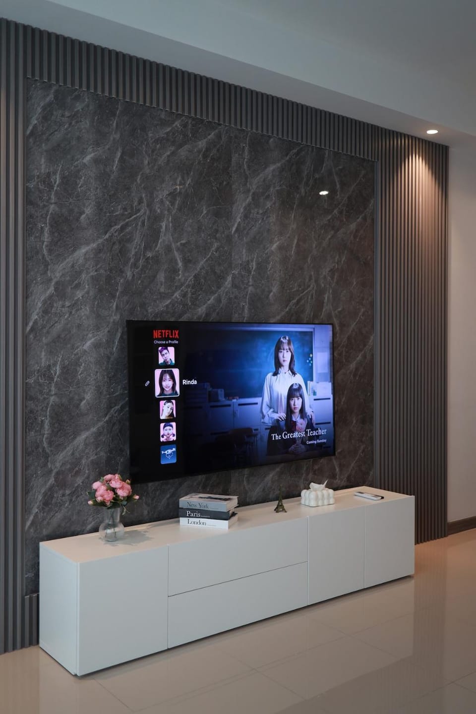TV and multimedia, Evening entertainment