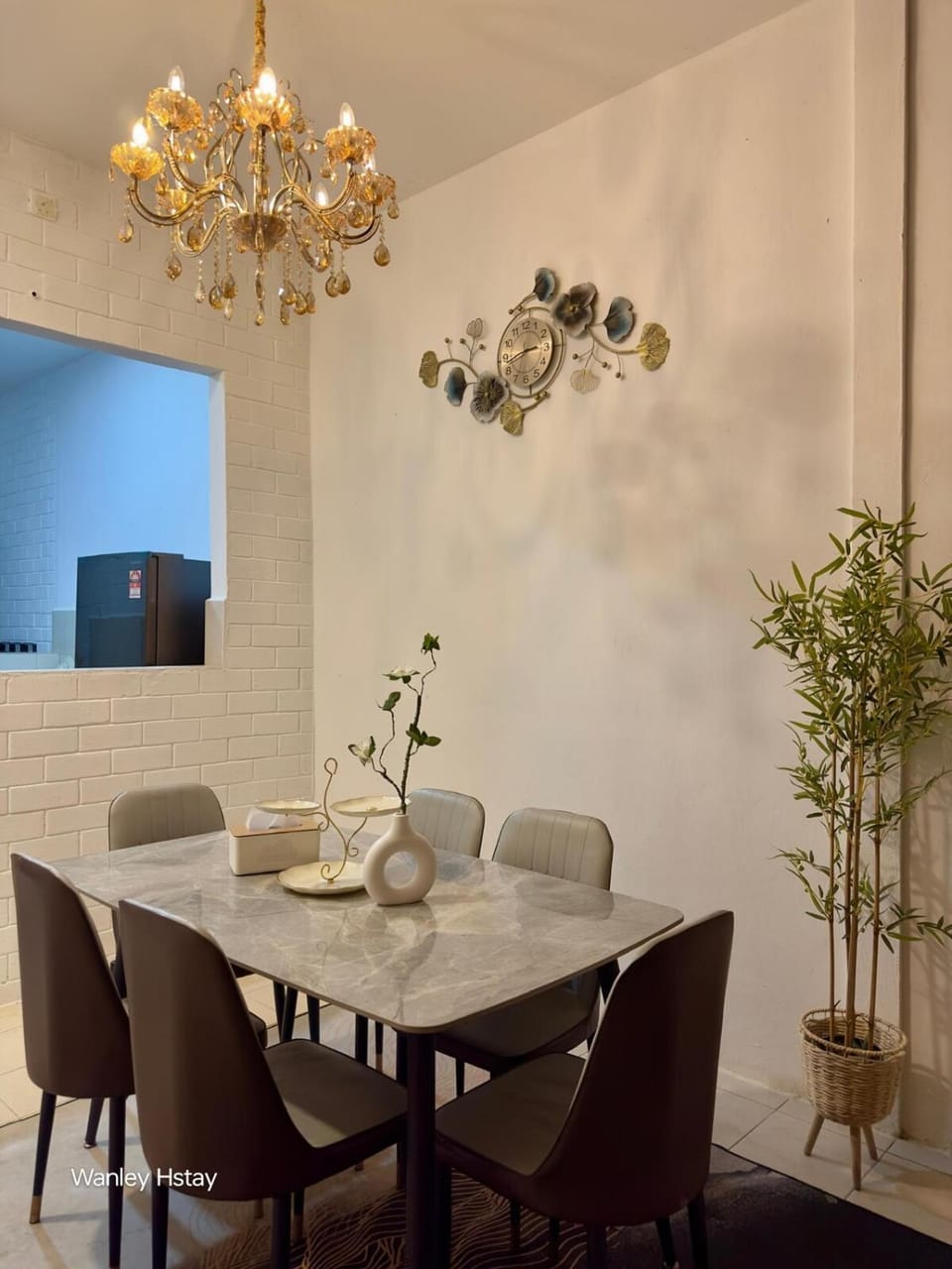 Dining area, air conditioner