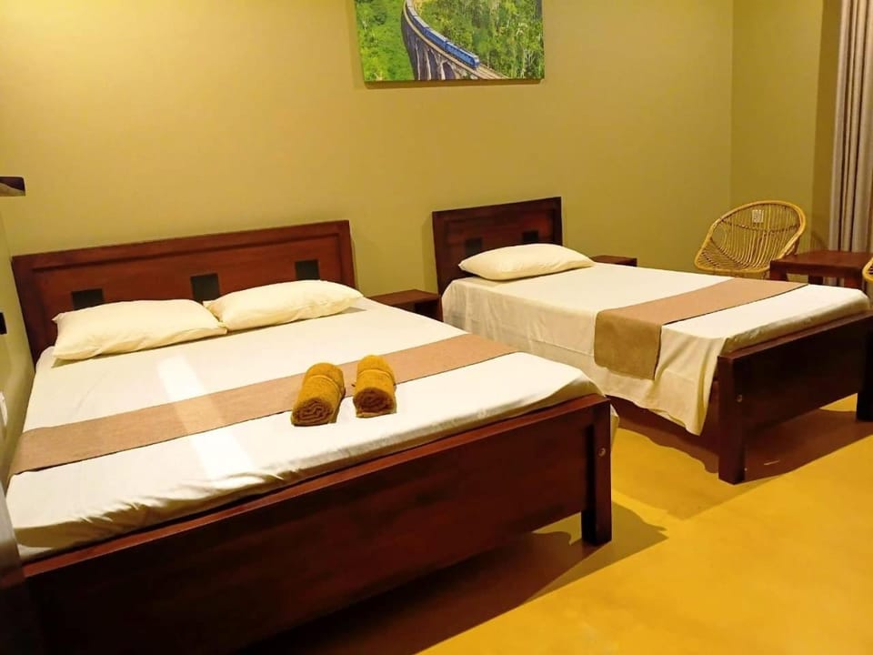 Edward's airport guest Bed and Breakfast in Negombo