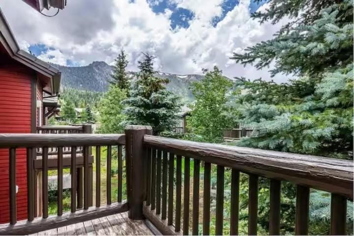 Snowcreek V #1002 condo Apartment in Mammoth Lakes