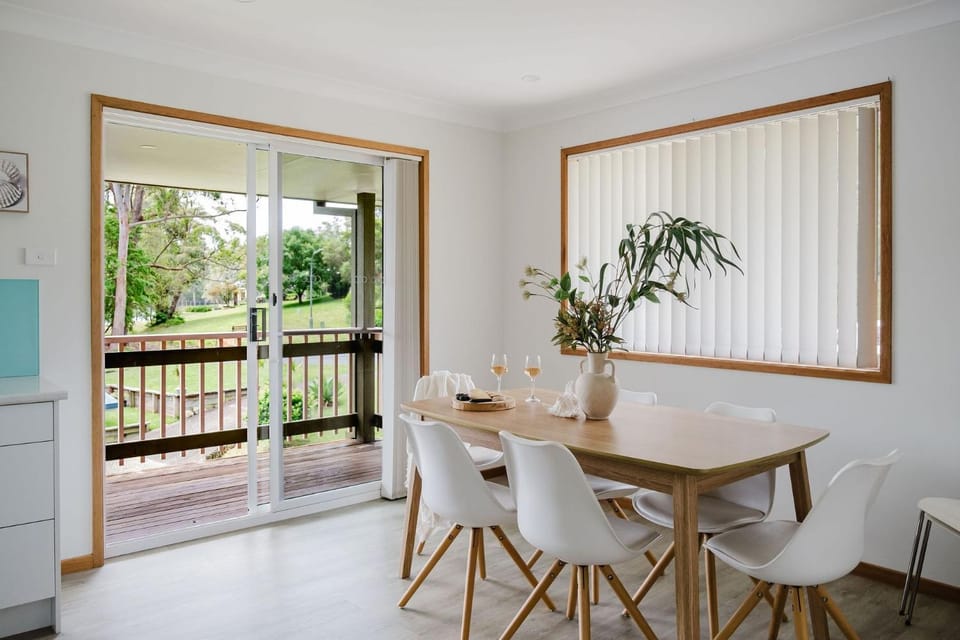 Paradise Lake House in Yatte Yattah