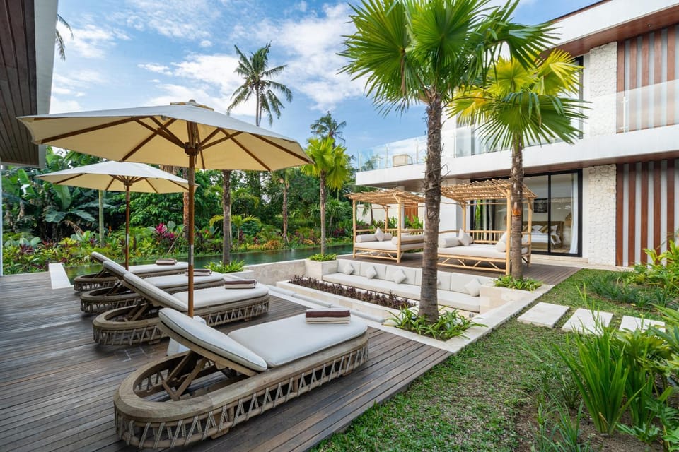 Day, View (from property/room), Seating area, sunbed
