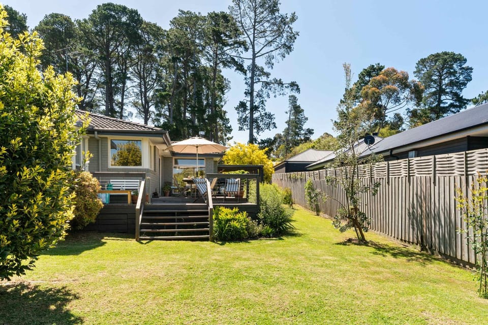 Wildwood Cottage - Village Beach Wineries House in Balnarring