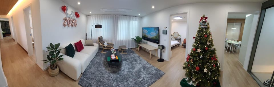 광안606 Gwangan-ri 4 Rooms accommodationㅡ2 minutes from Exit 1 of Gwangan StationㅡPrime Location House in Busan