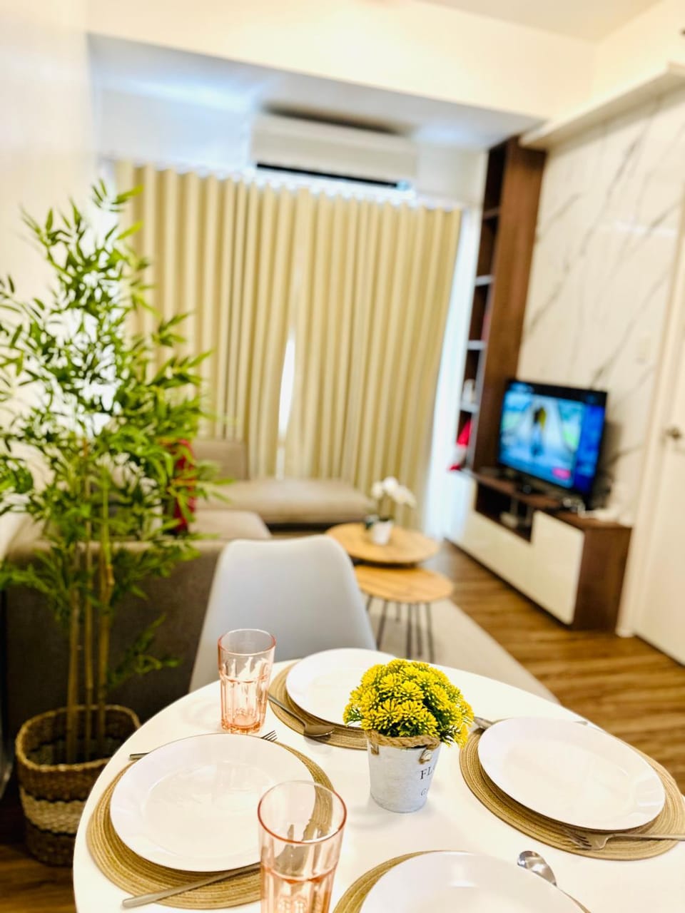 Casa Miranda with Free Parking at Primehomes Capitol Hills Apartment hotel in Marikina