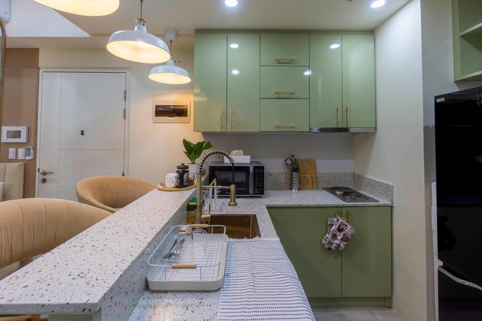 Uptown BGC Residences by ChiKat Apartment in Makati